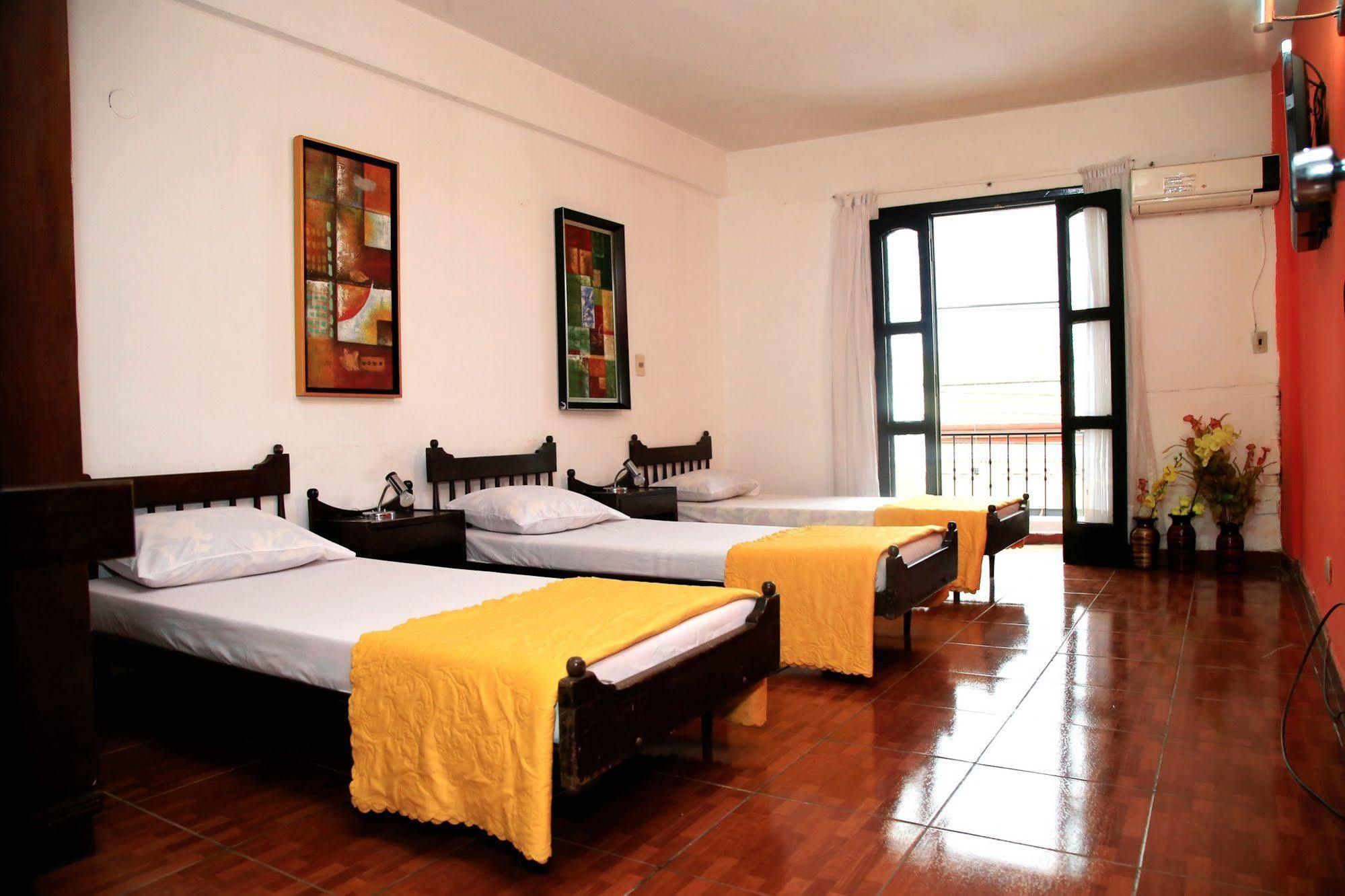 Costanera Hostel Asuncion Luaran gambar